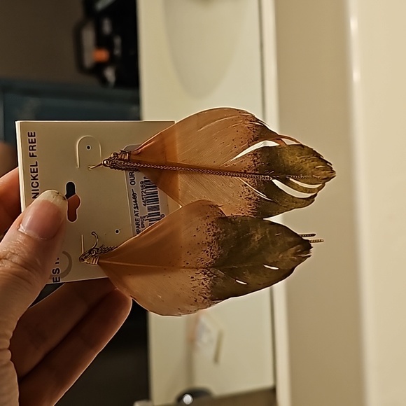 2 pairs of earrings - Picture 4 of 5